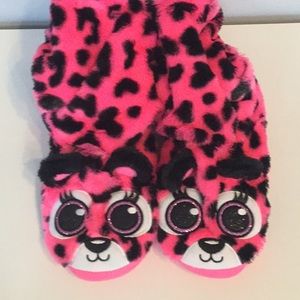 NWT - Girl’s Pink Justice Cheetah Slippers
